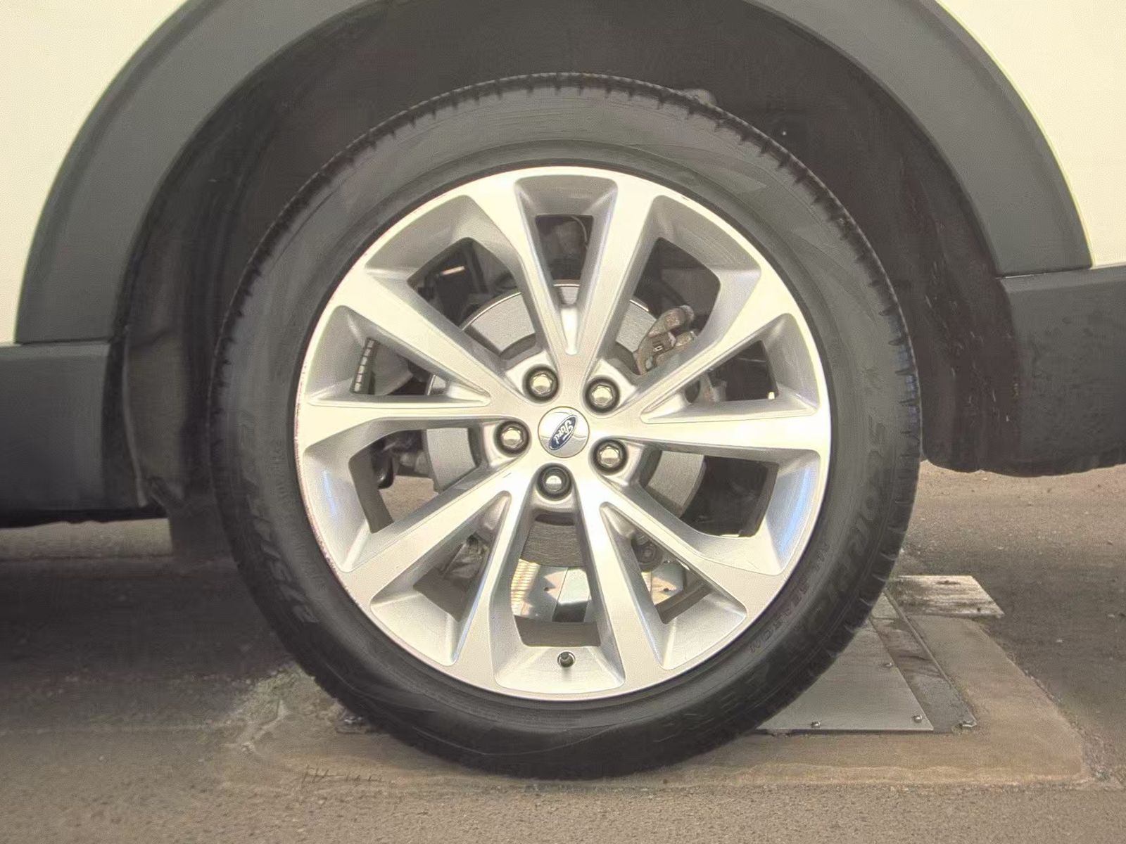 2023 Ford Explorer Platinum AWD