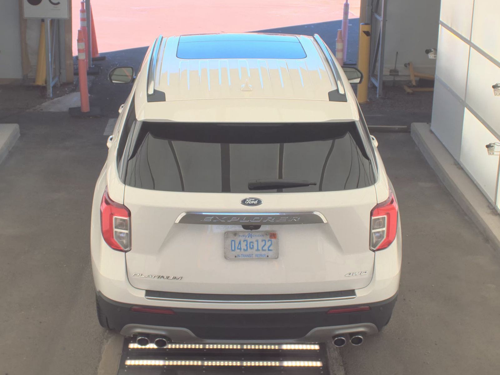 2023 Ford Explorer Platinum AWD