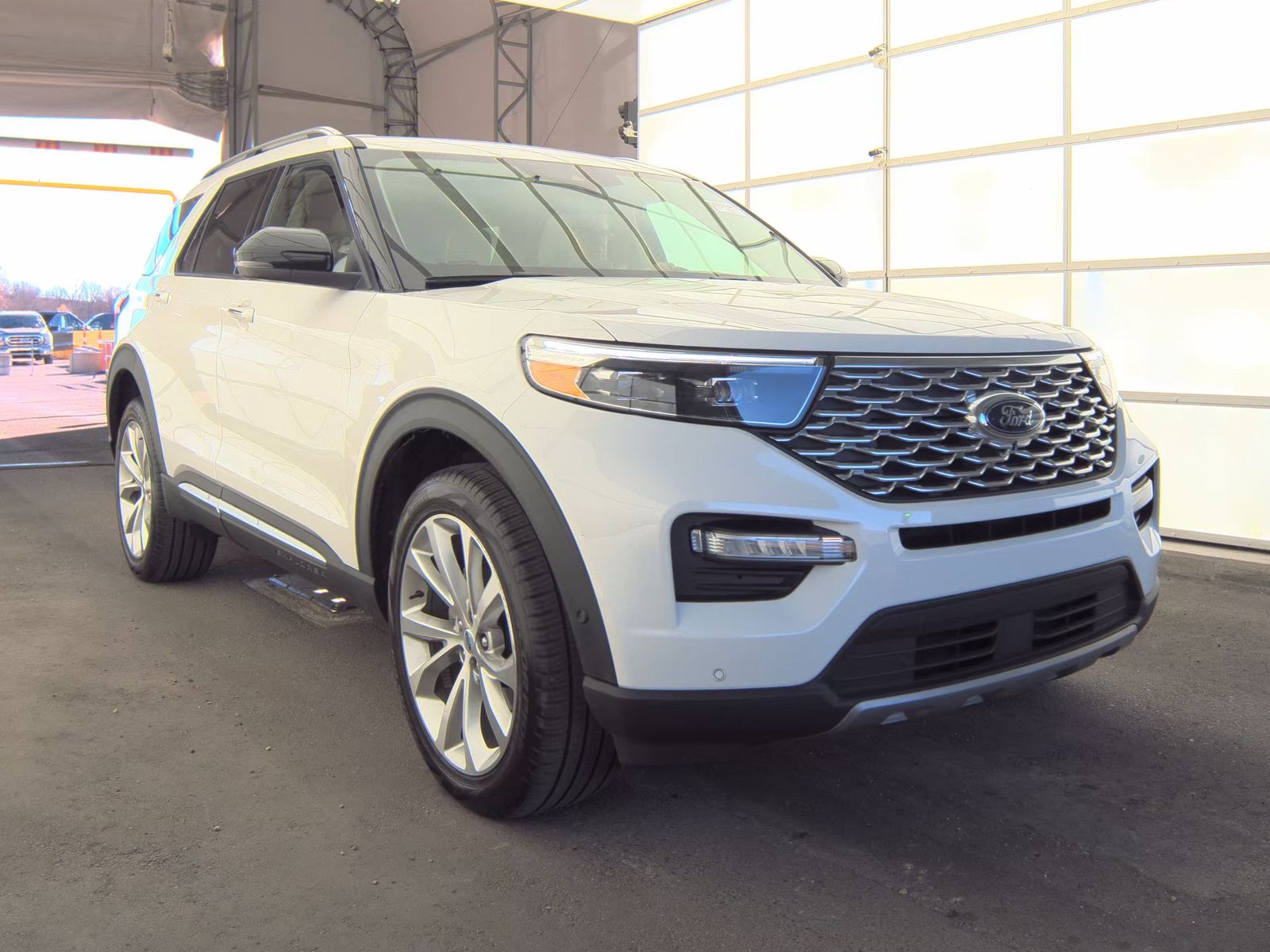 2023 Ford Explorer Platinum AWD