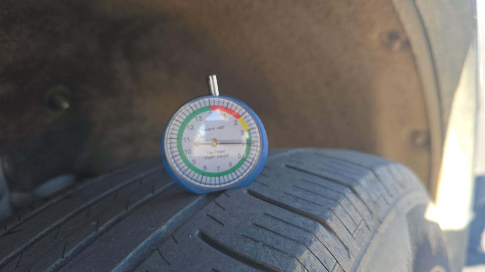 2023 Ford Explorer XLT AWD