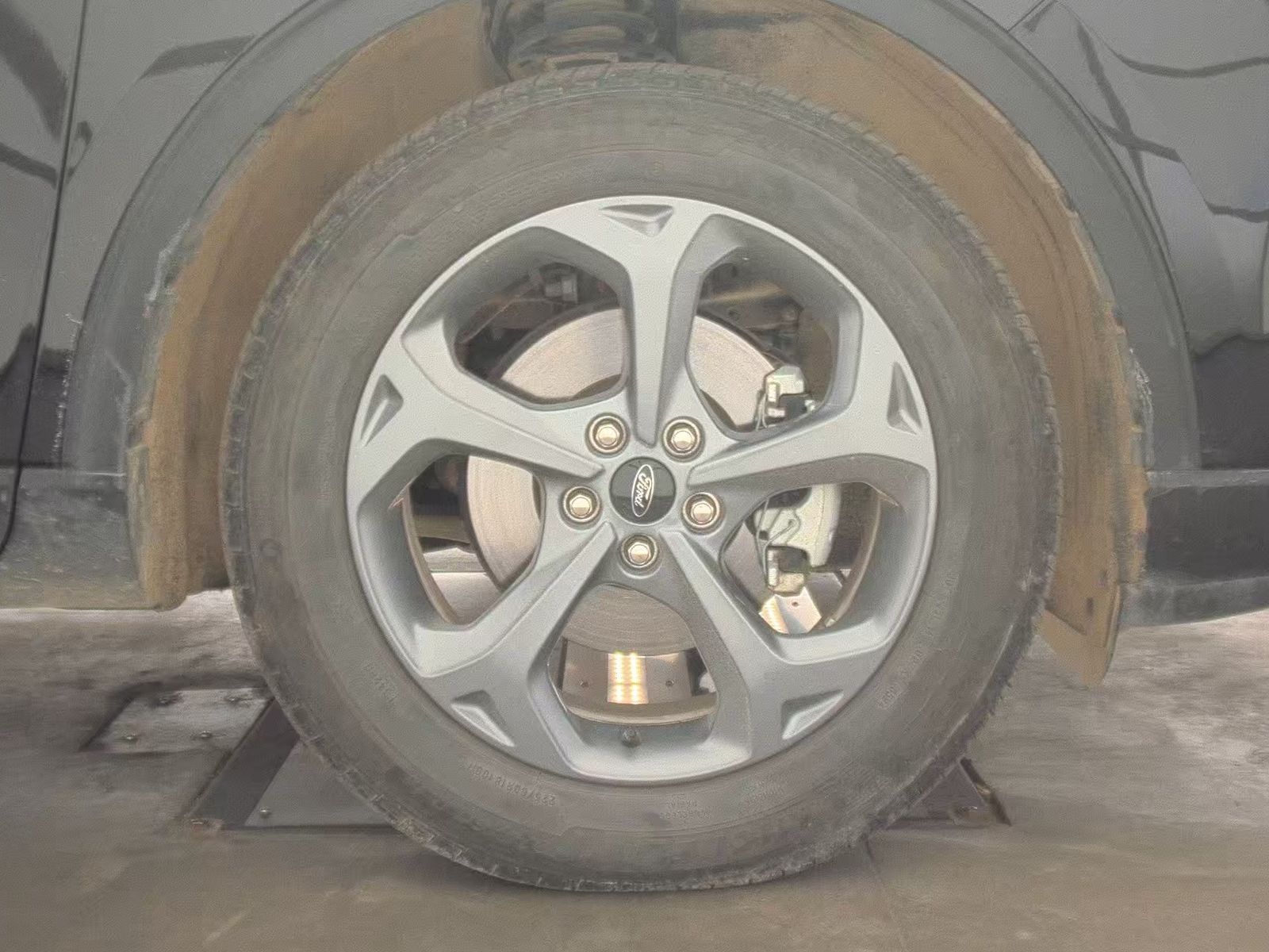 2025 Ford Escape Hybrid ST-Line FWD