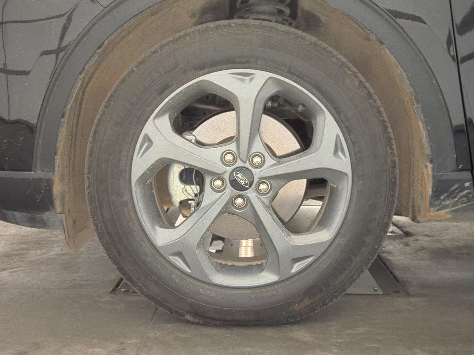 2025 Ford Escape Hybrid ST-Line FWD