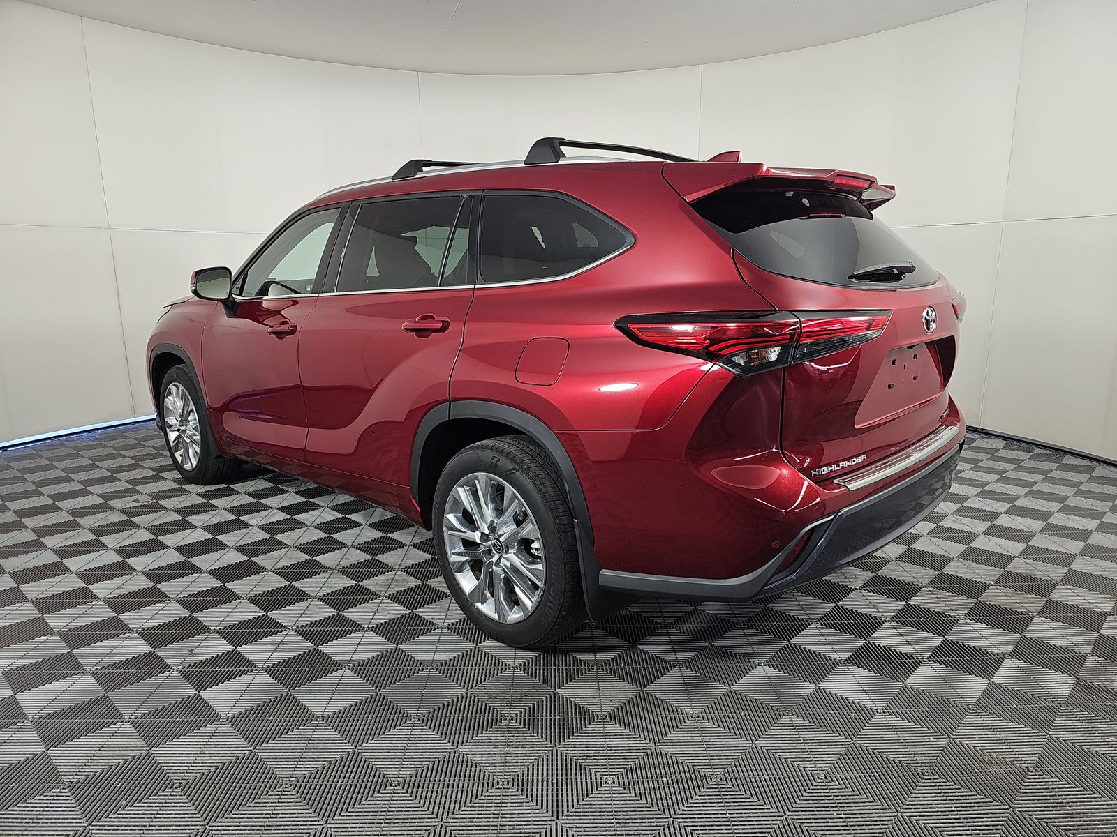 2022 Toyota Highlander Limited FWD