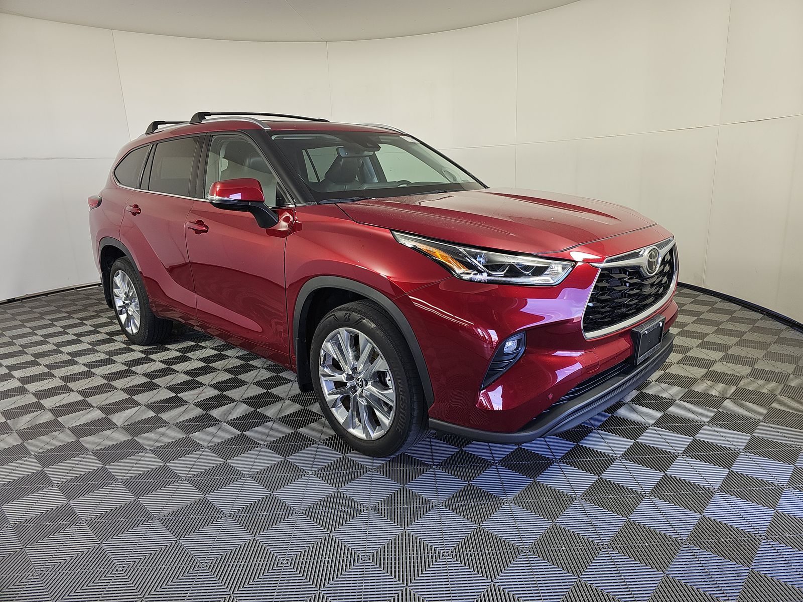 2022 Toyota Highlander Limited FWD