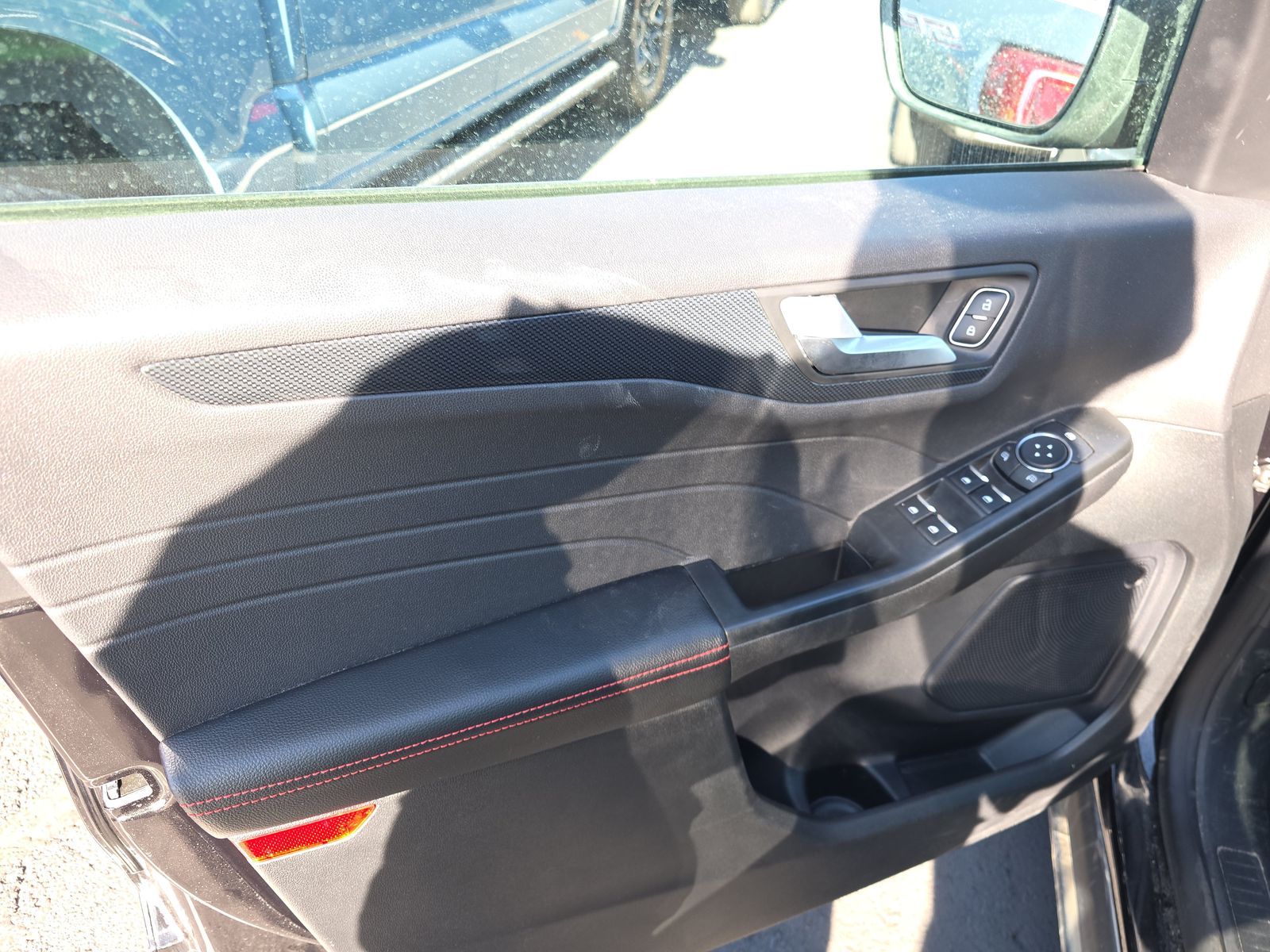 2025 Ford Escape Hybrid ST-Line FWD