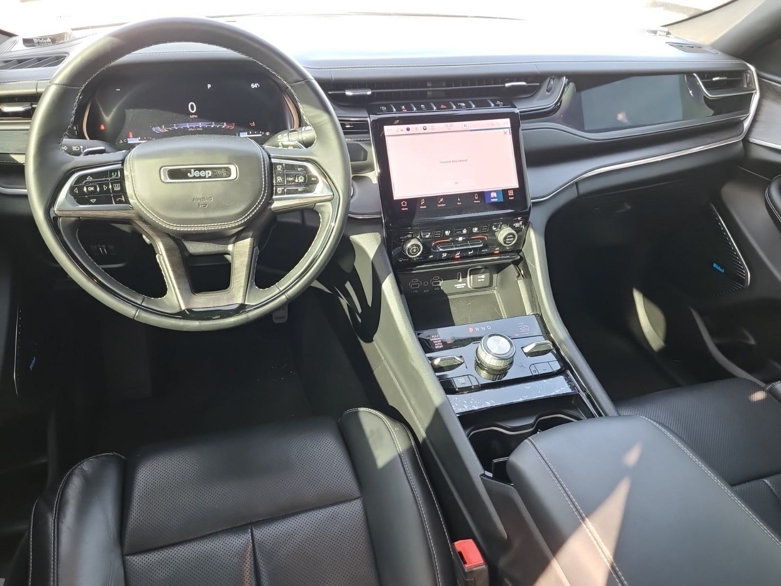 2023 Jeep Grand Cherokee Overland AWD