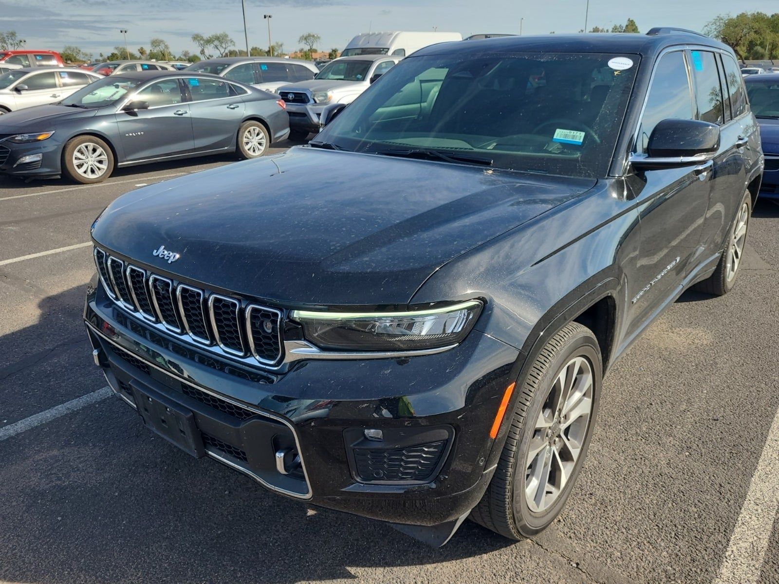 2023 Jeep Grand Cherokee Overland AWD