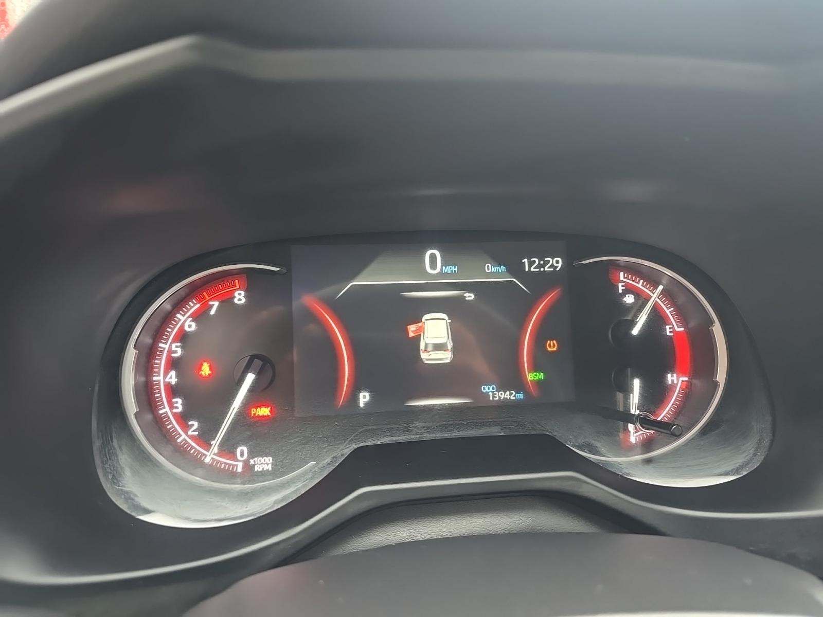 2025 Toyota RAV4 XLE FWD