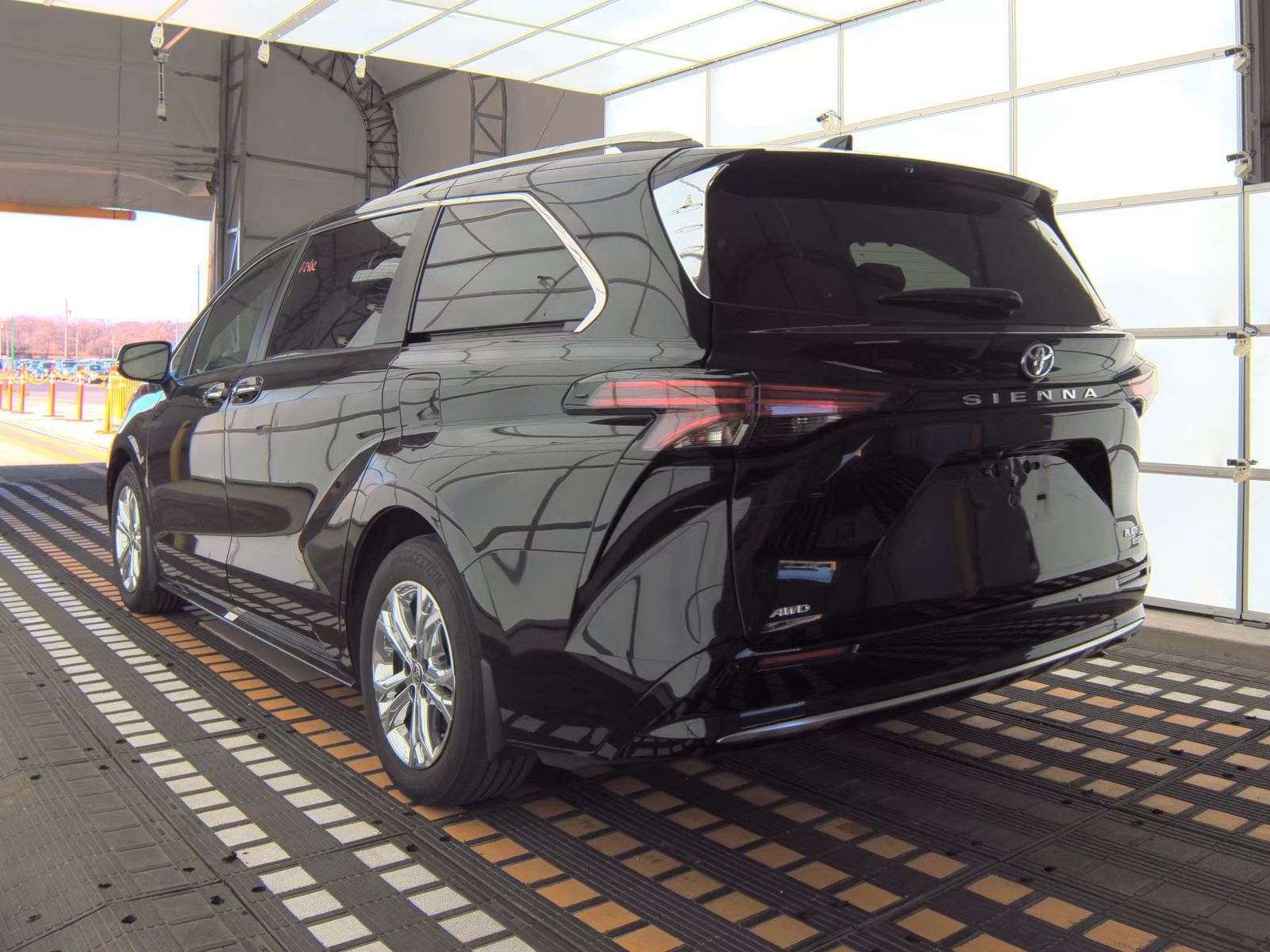 2022 Toyota Sienna Platinum AWD