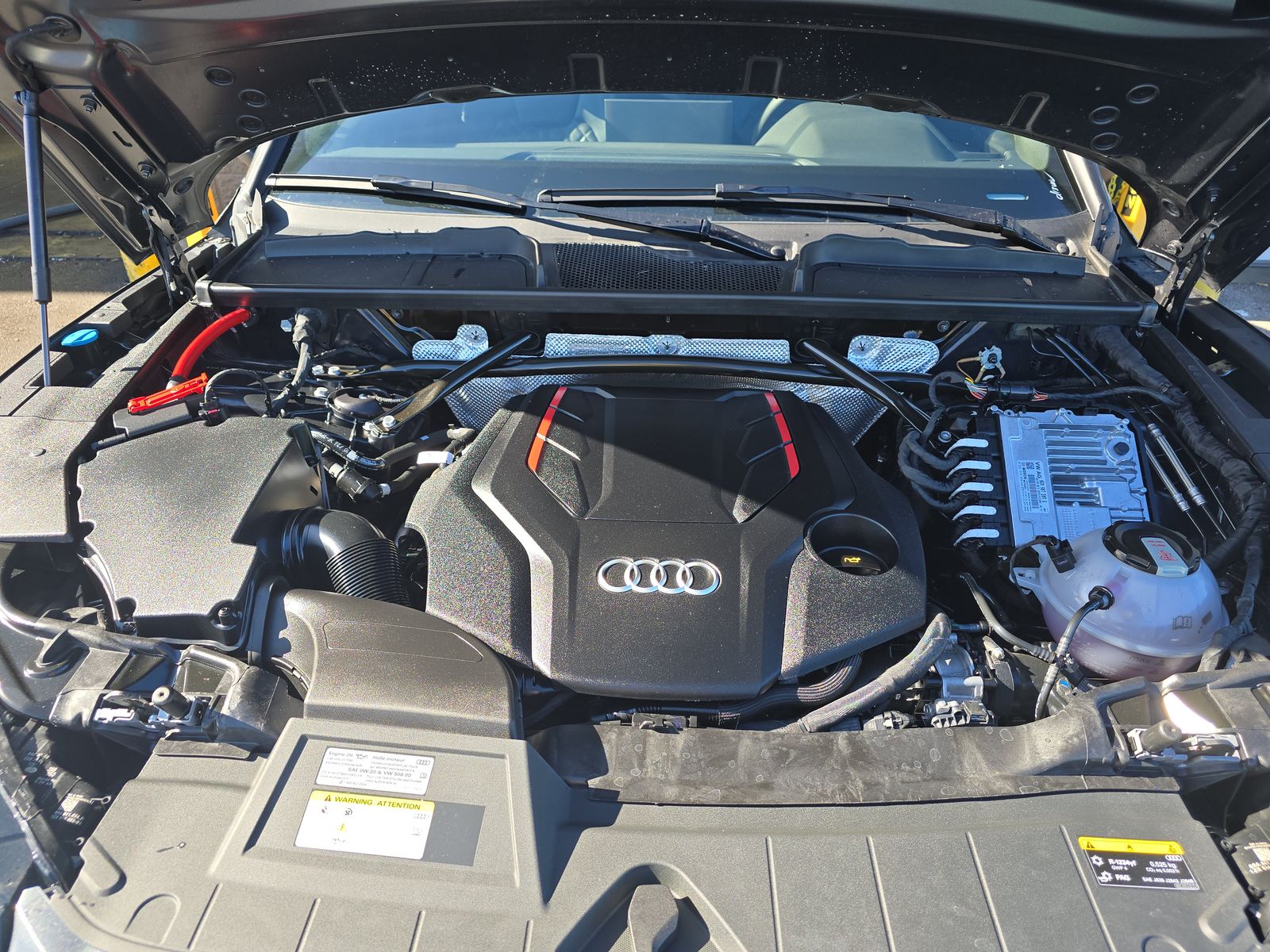 2025 Audi SQ5 Premium Plus AWD