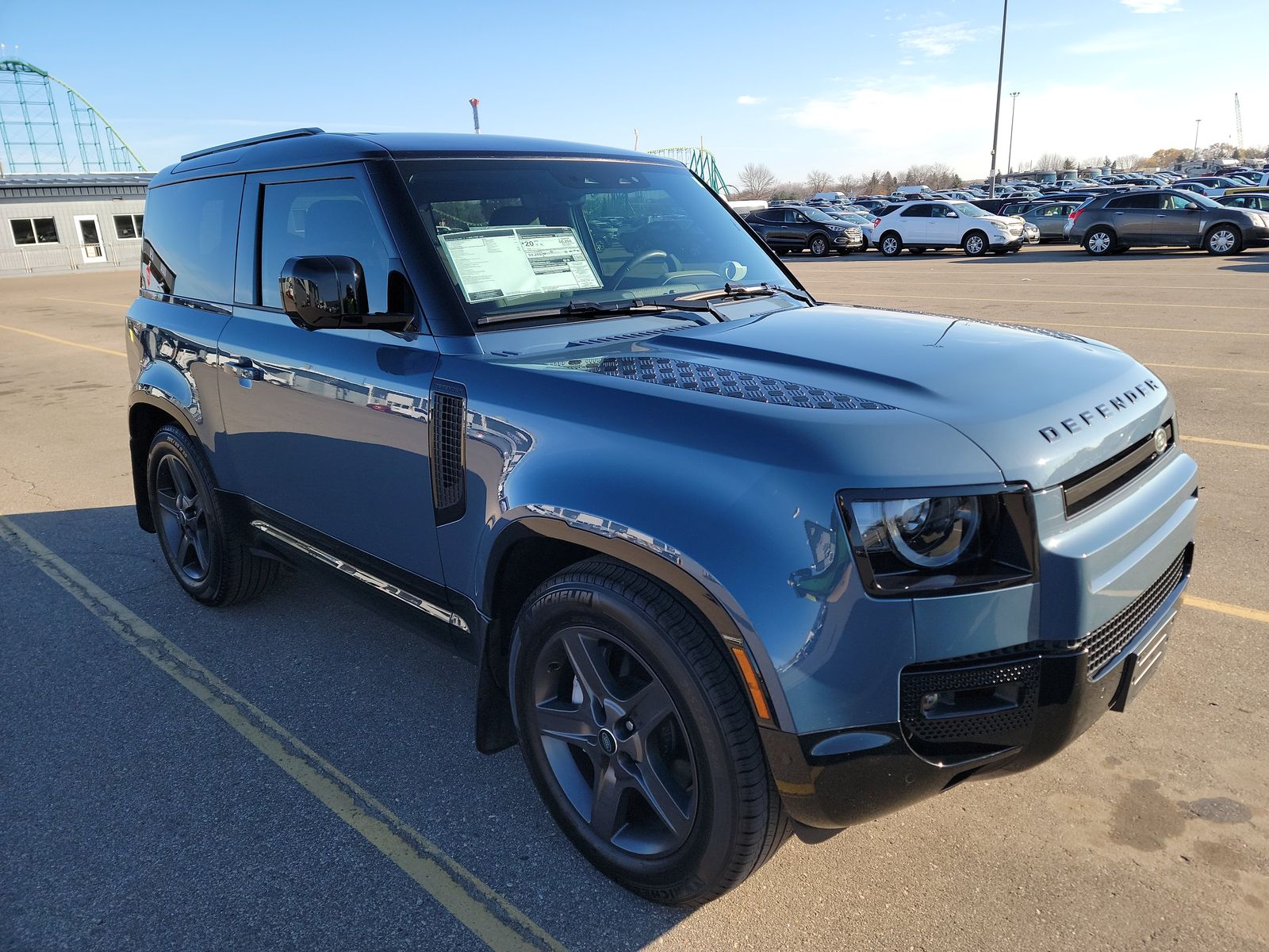 2024 Land Rover Defender 90 X-Dynamic SE AWD