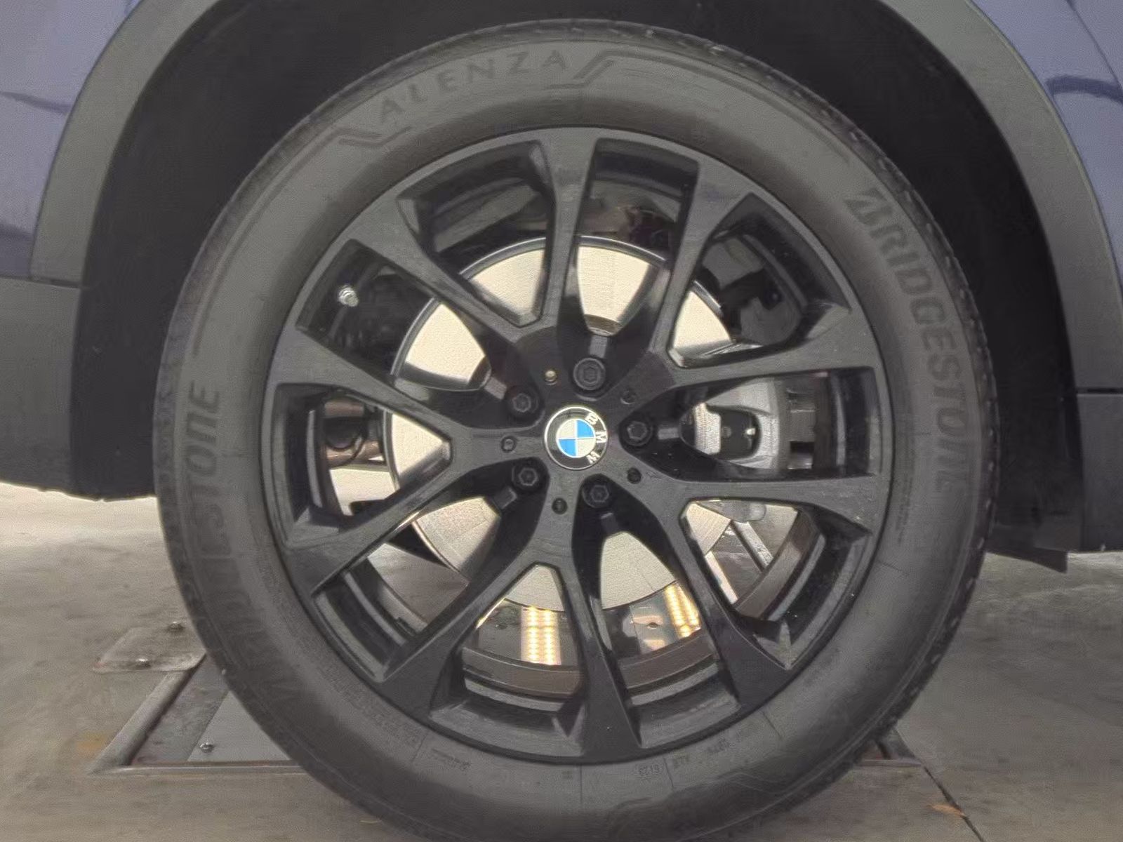 2024 BMW X5 xDrive40i AWD