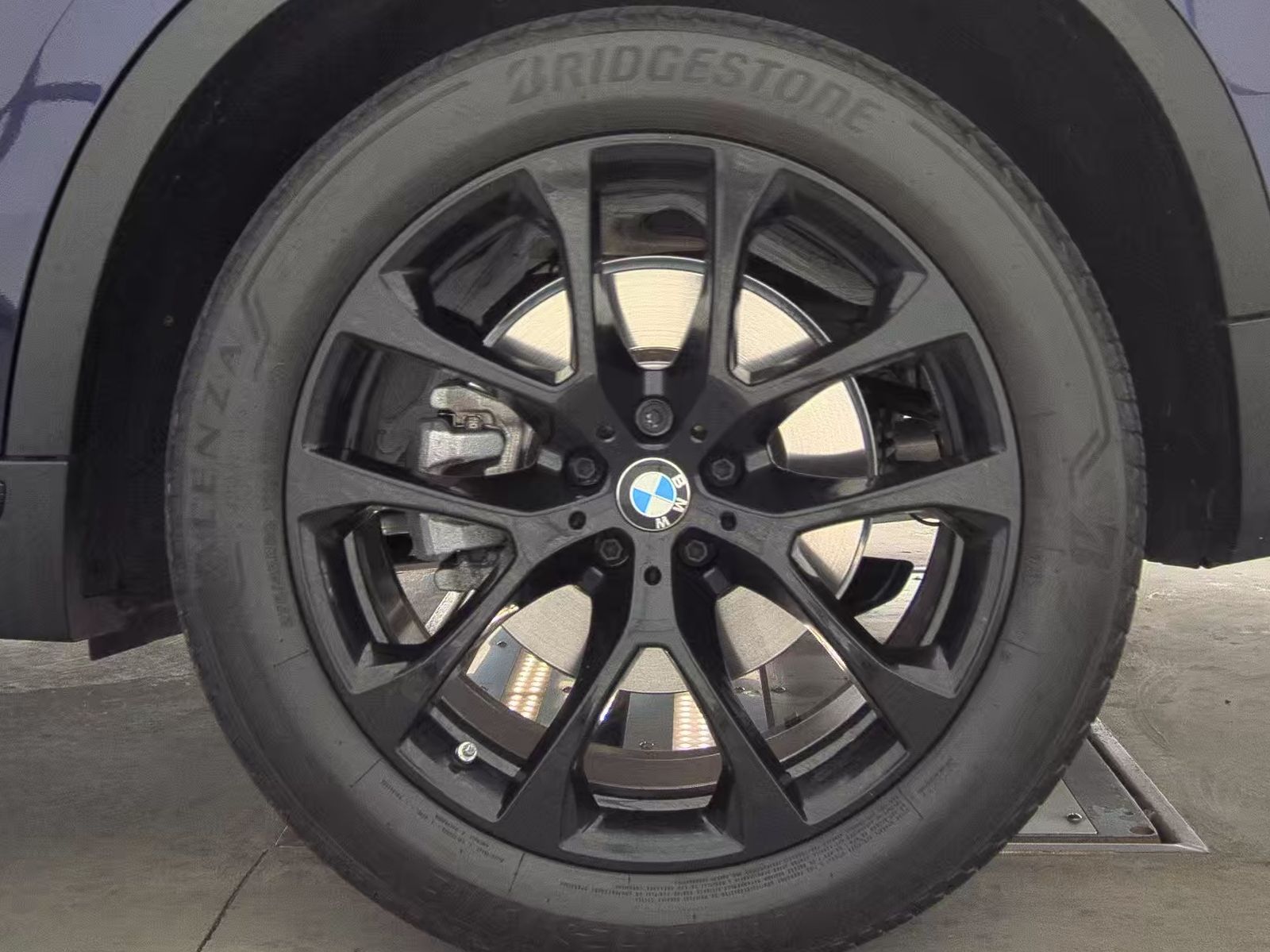 2024 BMW X5 xDrive40i AWD