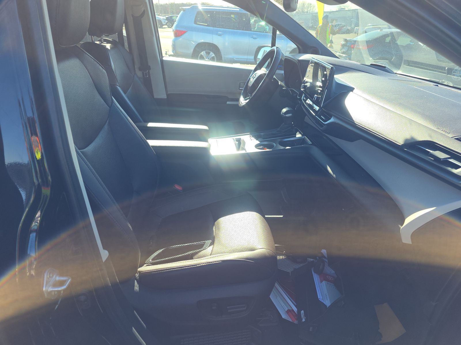 2022 Toyota Sienna Platinum AWD