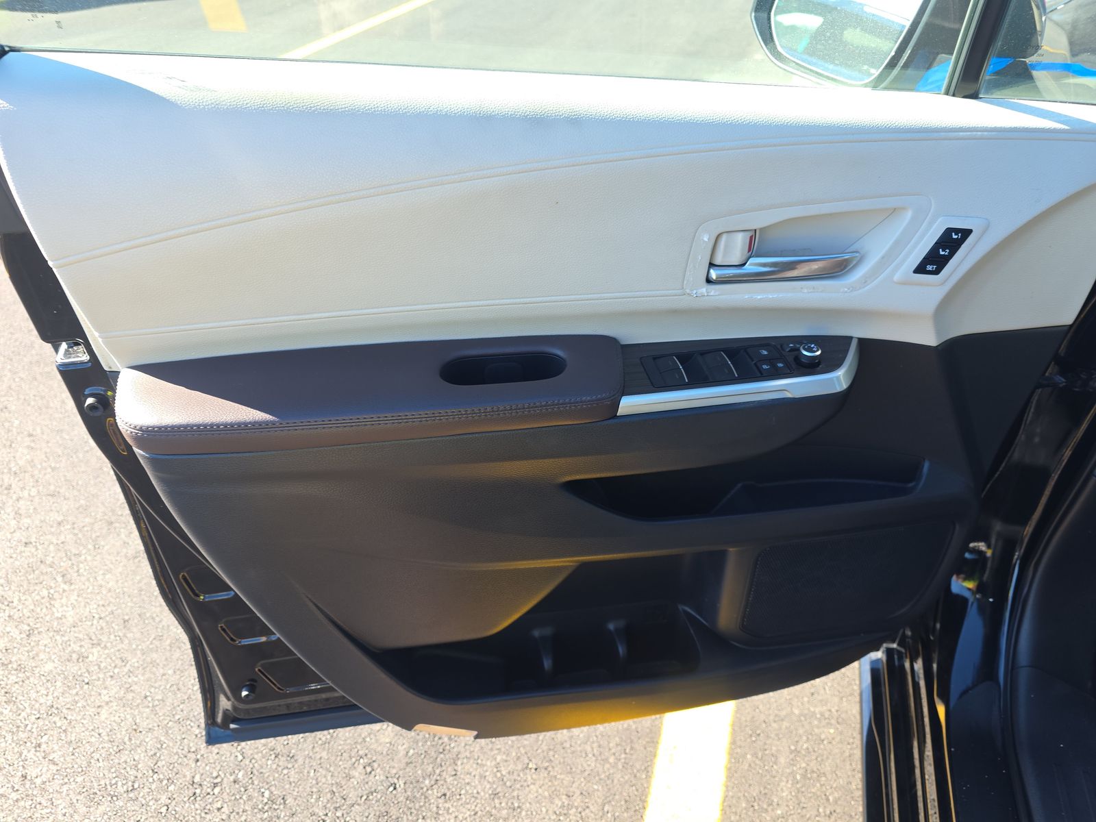 2022 Toyota Sienna Platinum AWD