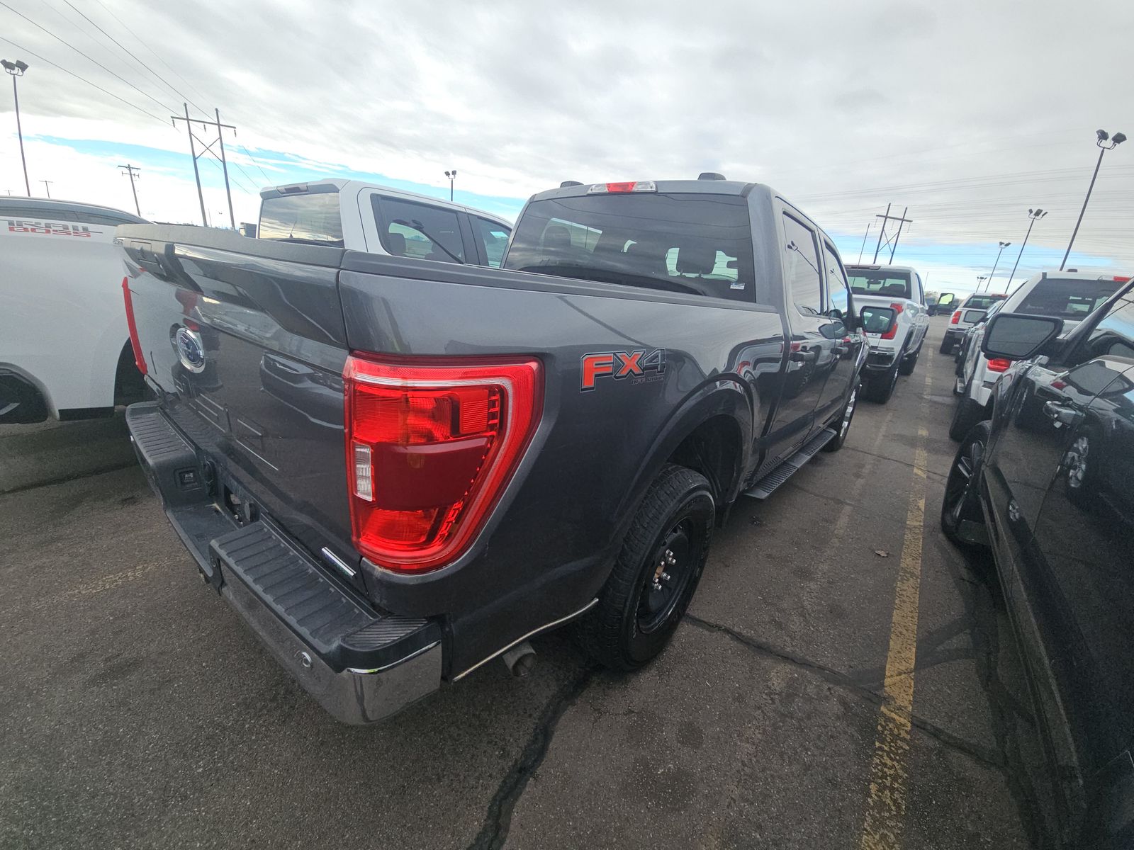 2023 Ford F-150 XLT AWD