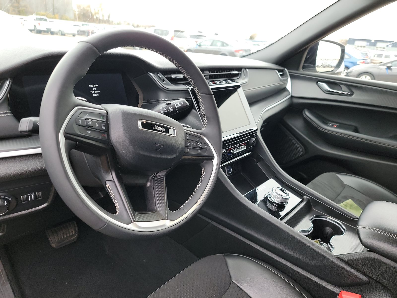 2024 Jeep Grand Cherokee Altitude AWD