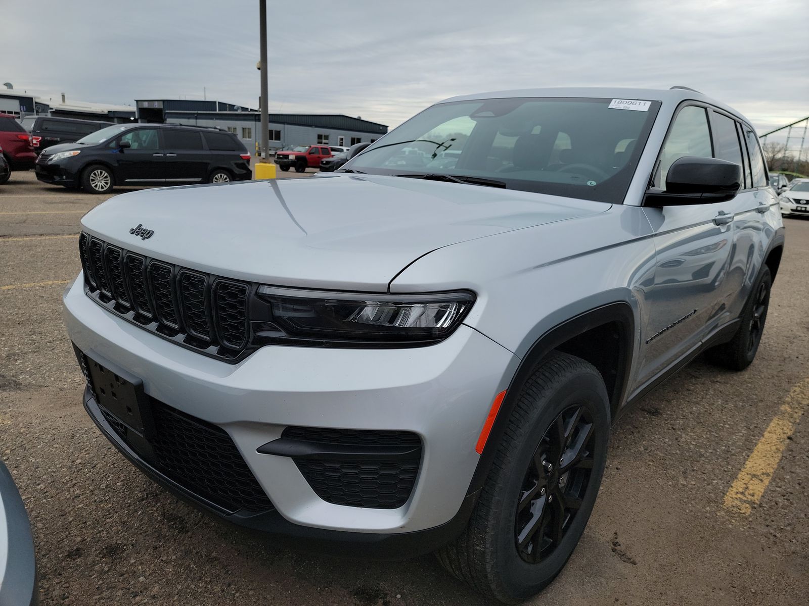 2024 Jeep Grand Cherokee Altitude AWD