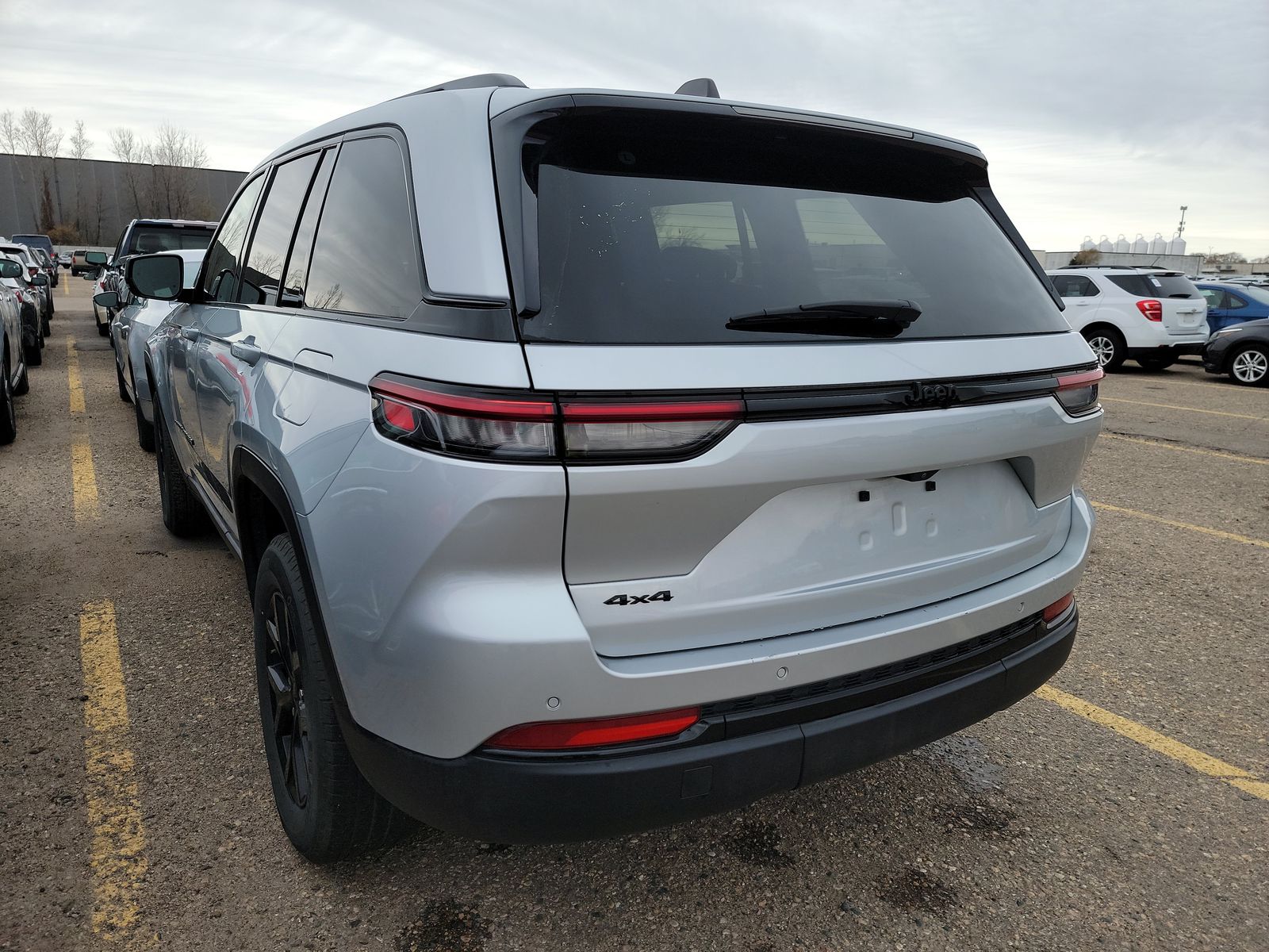 2024 Jeep Grand Cherokee Altitude AWD