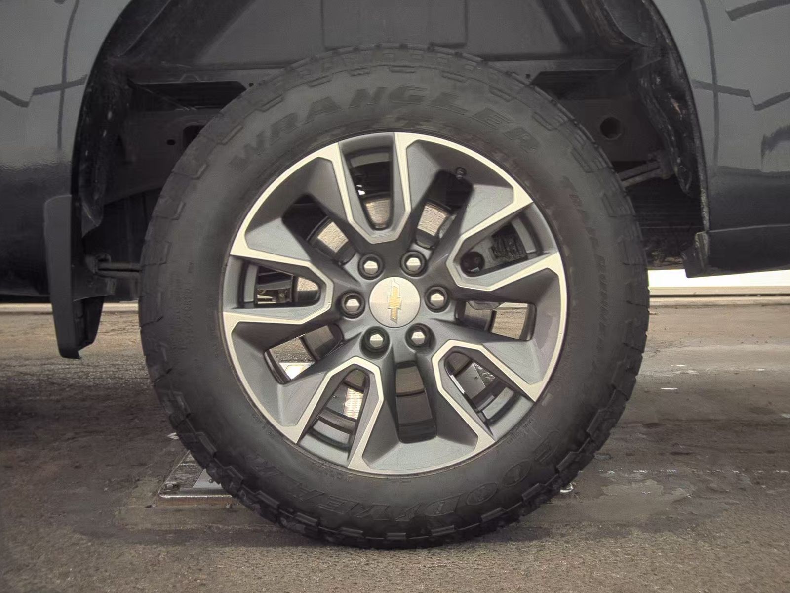 2023 Chevrolet Silverado 1500 LT AWD