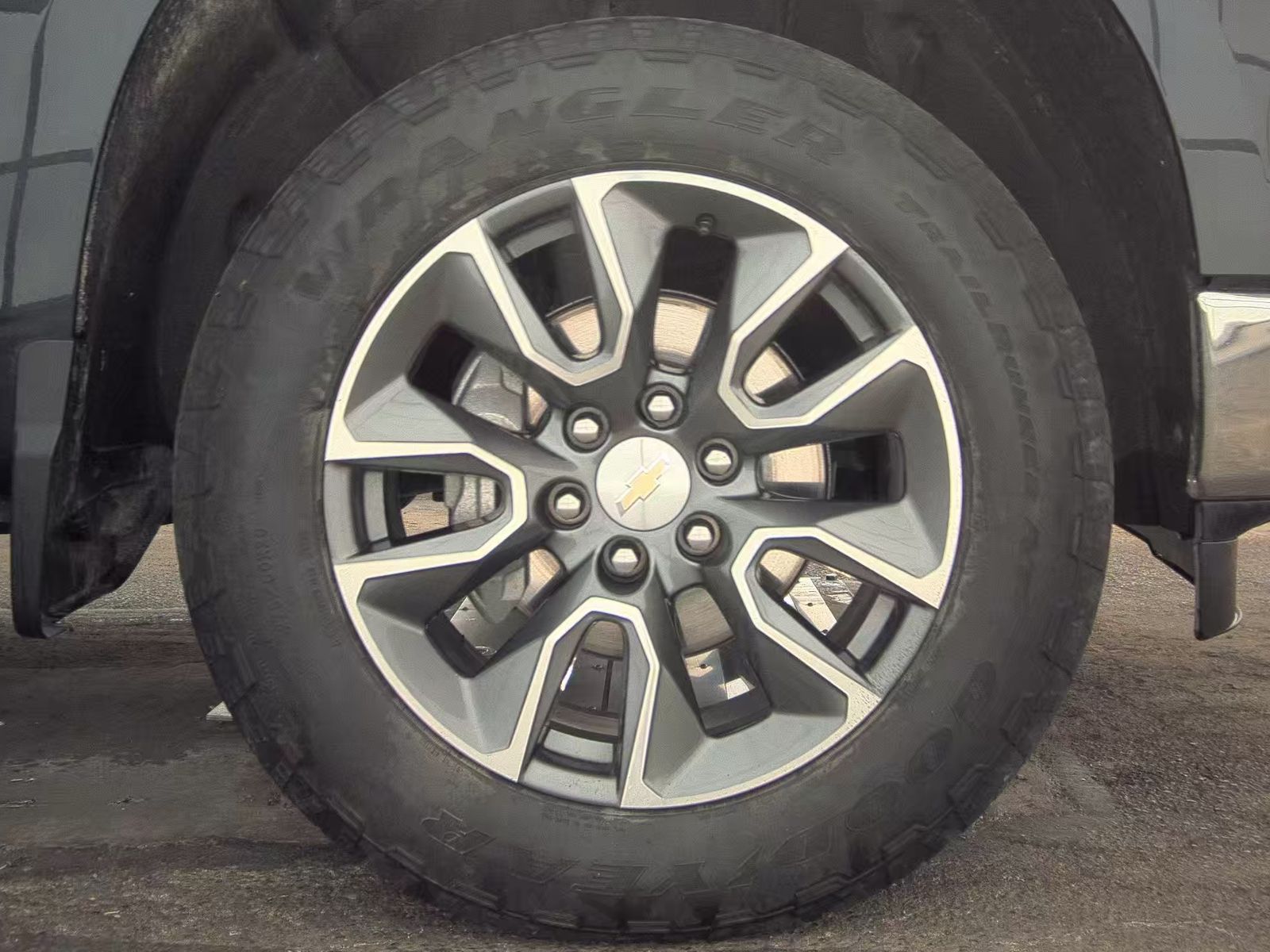 2023 Chevrolet Silverado 1500 LT AWD