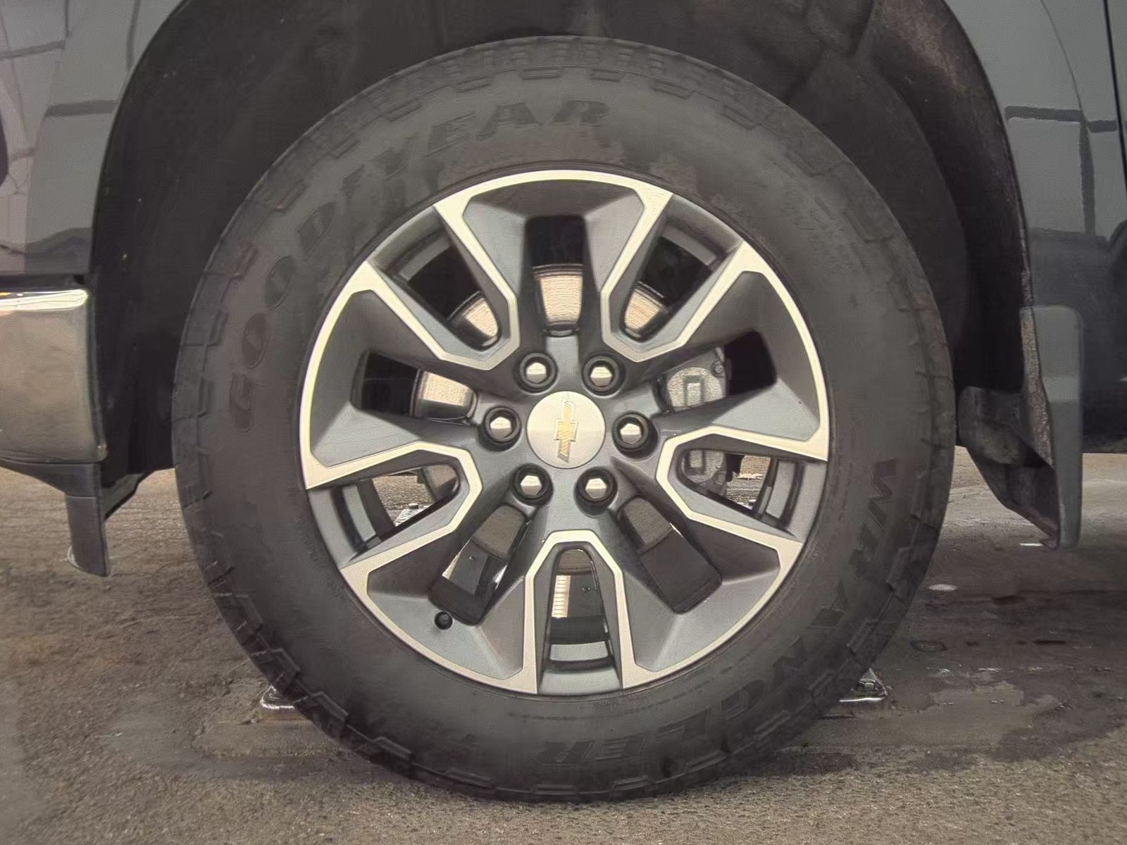 2023 Chevrolet Silverado 1500 LT AWD