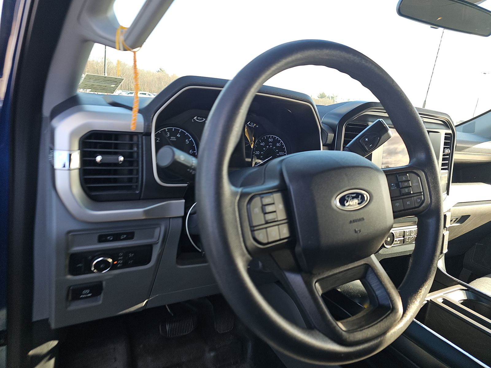 2022 Ford F-150 XL AWD