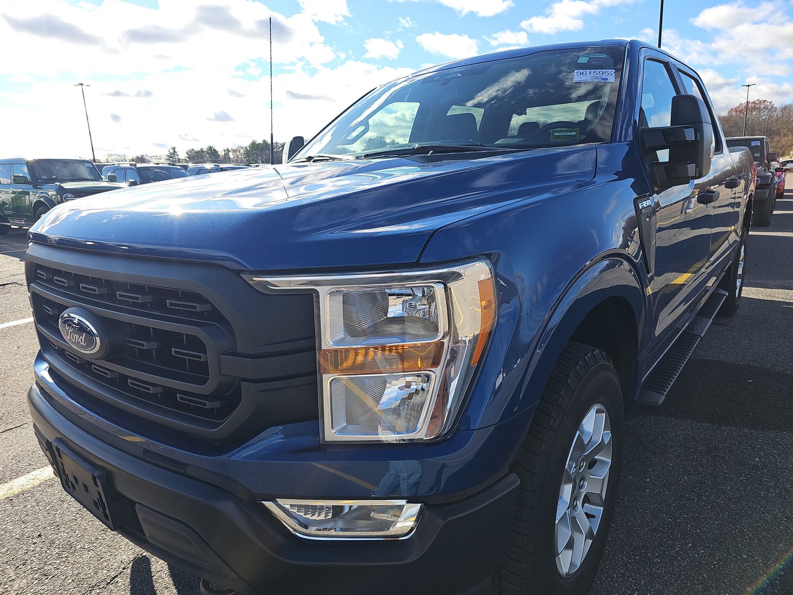 2022 Ford F-150 XL AWD