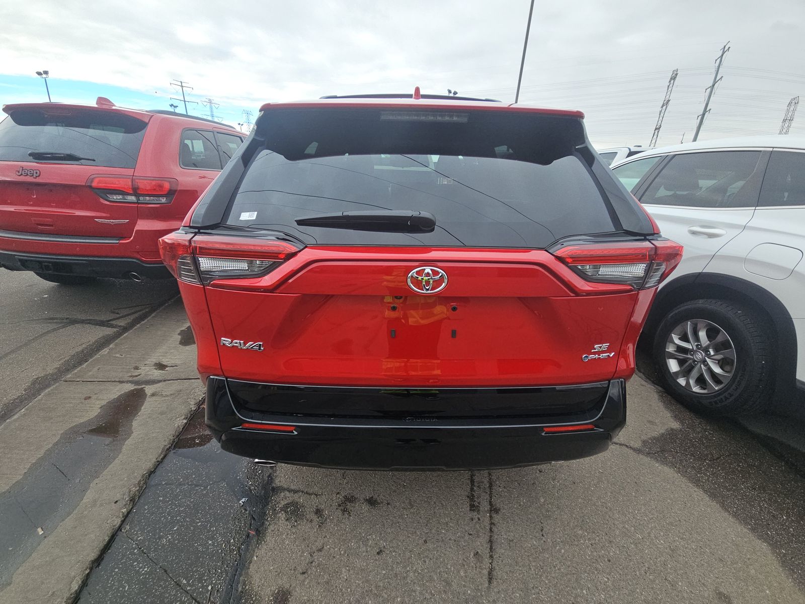 2025 Toyota RAV4 Plug-In Hybrid SE AWD