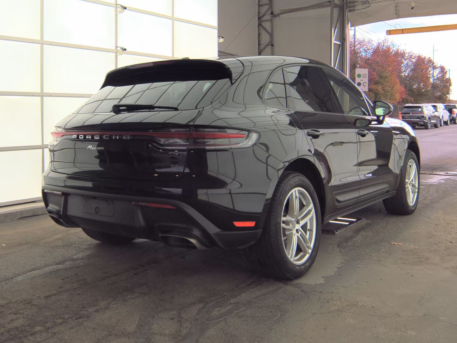 2024 Porsche Macan Base AWD