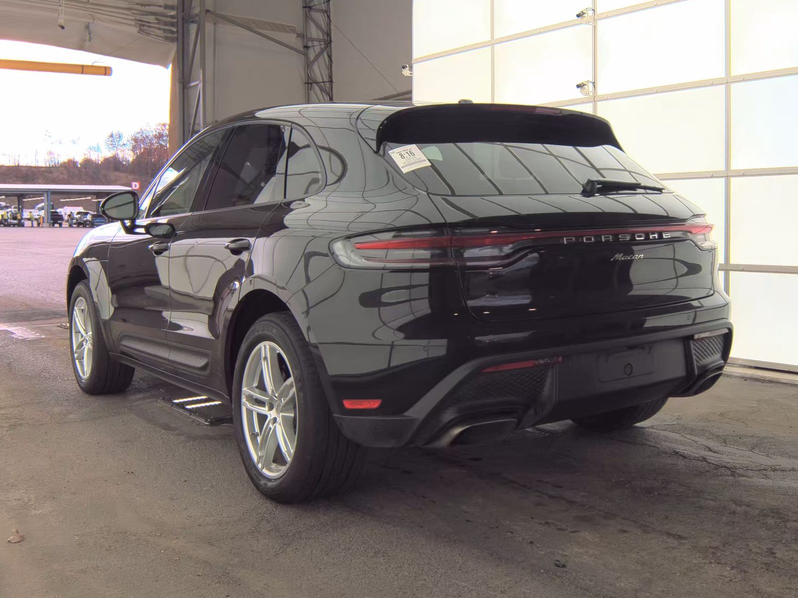 2024 Porsche Macan Base AWD