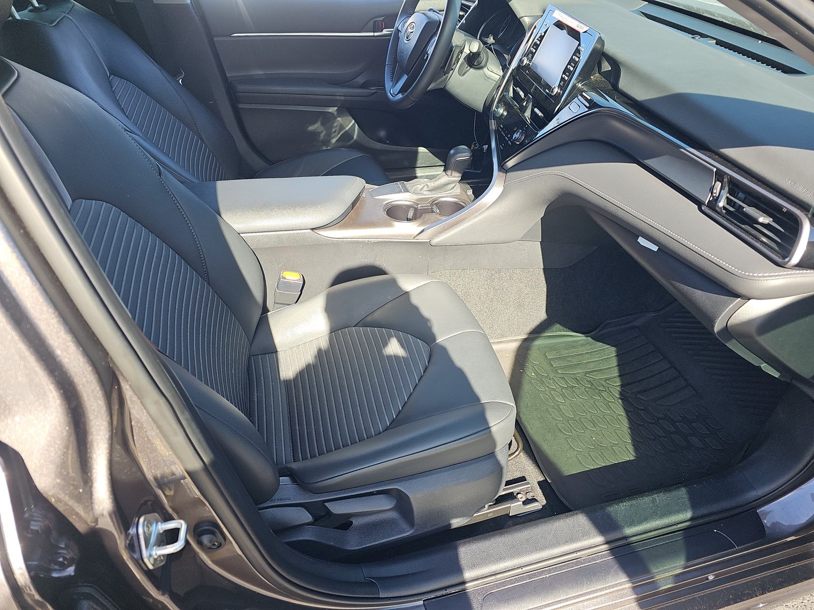 2024 Toyota Camry SE FWD