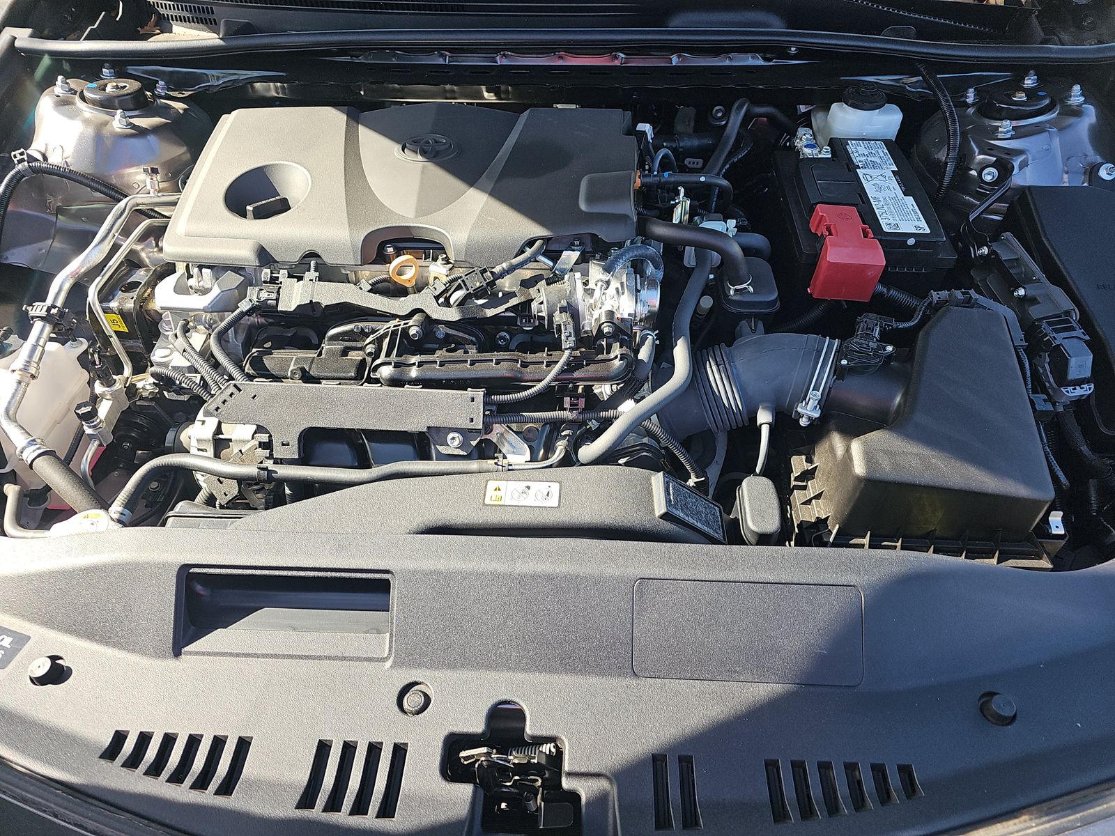 2024 Toyota Camry SE FWD