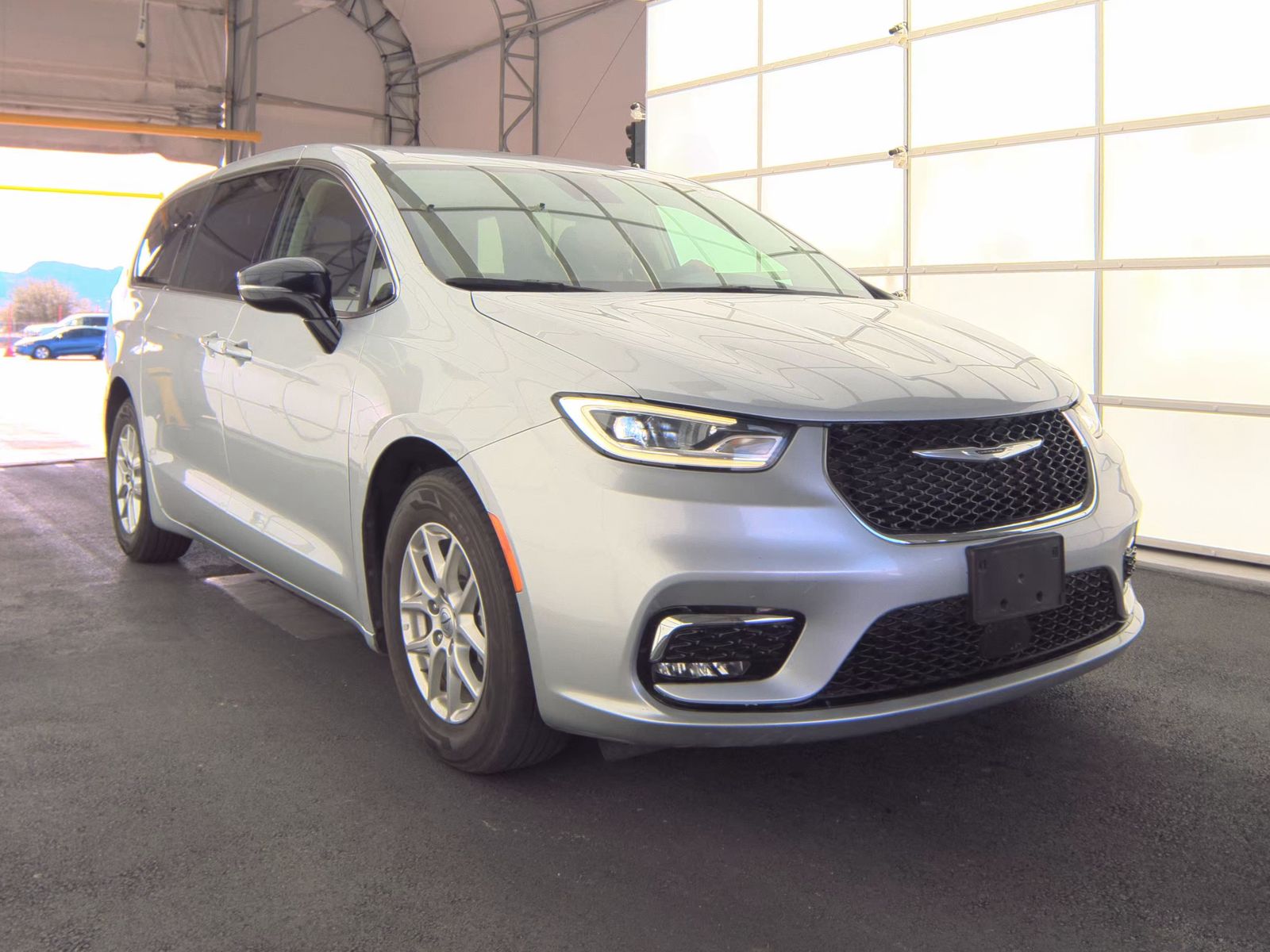 2024 Chrysler Pacifica Touring L FWD