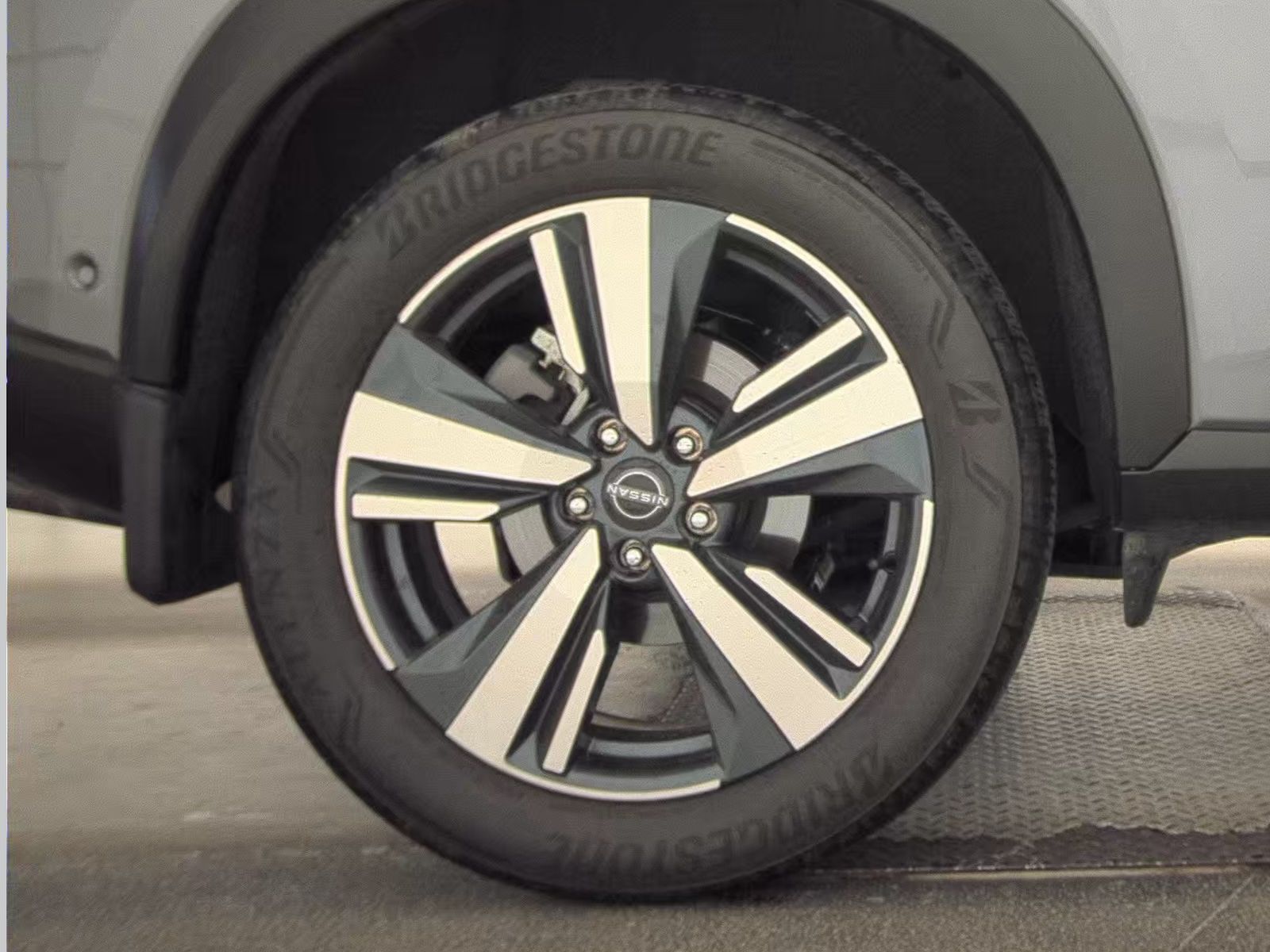 2023 Nissan Rogue SL AWD