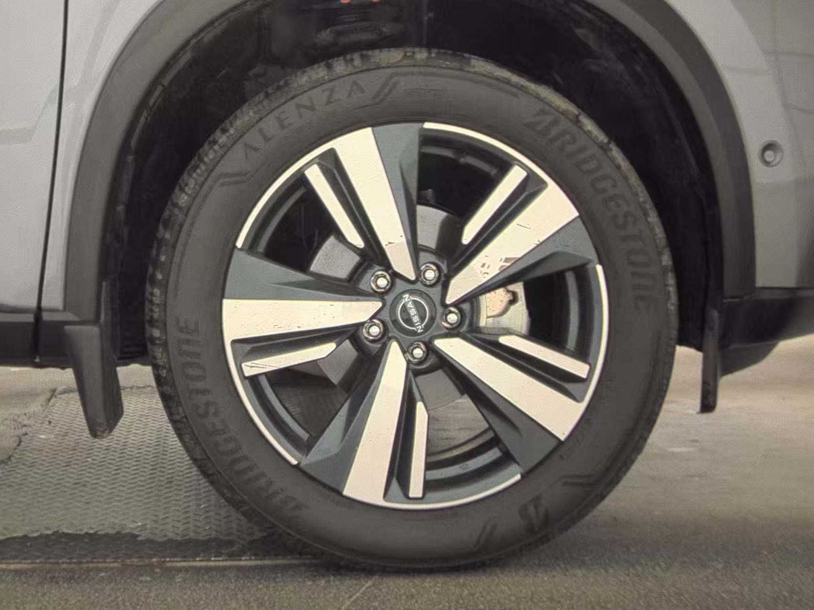 2023 Nissan Rogue SL AWD