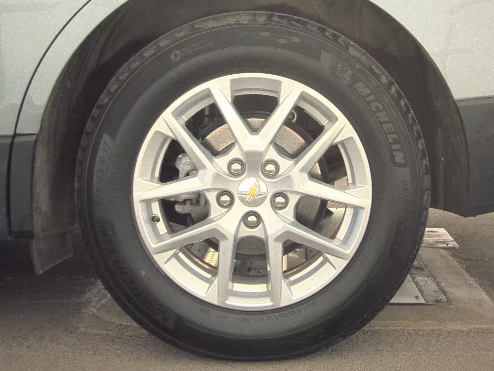 2024 Chevrolet Equinox LT FWD