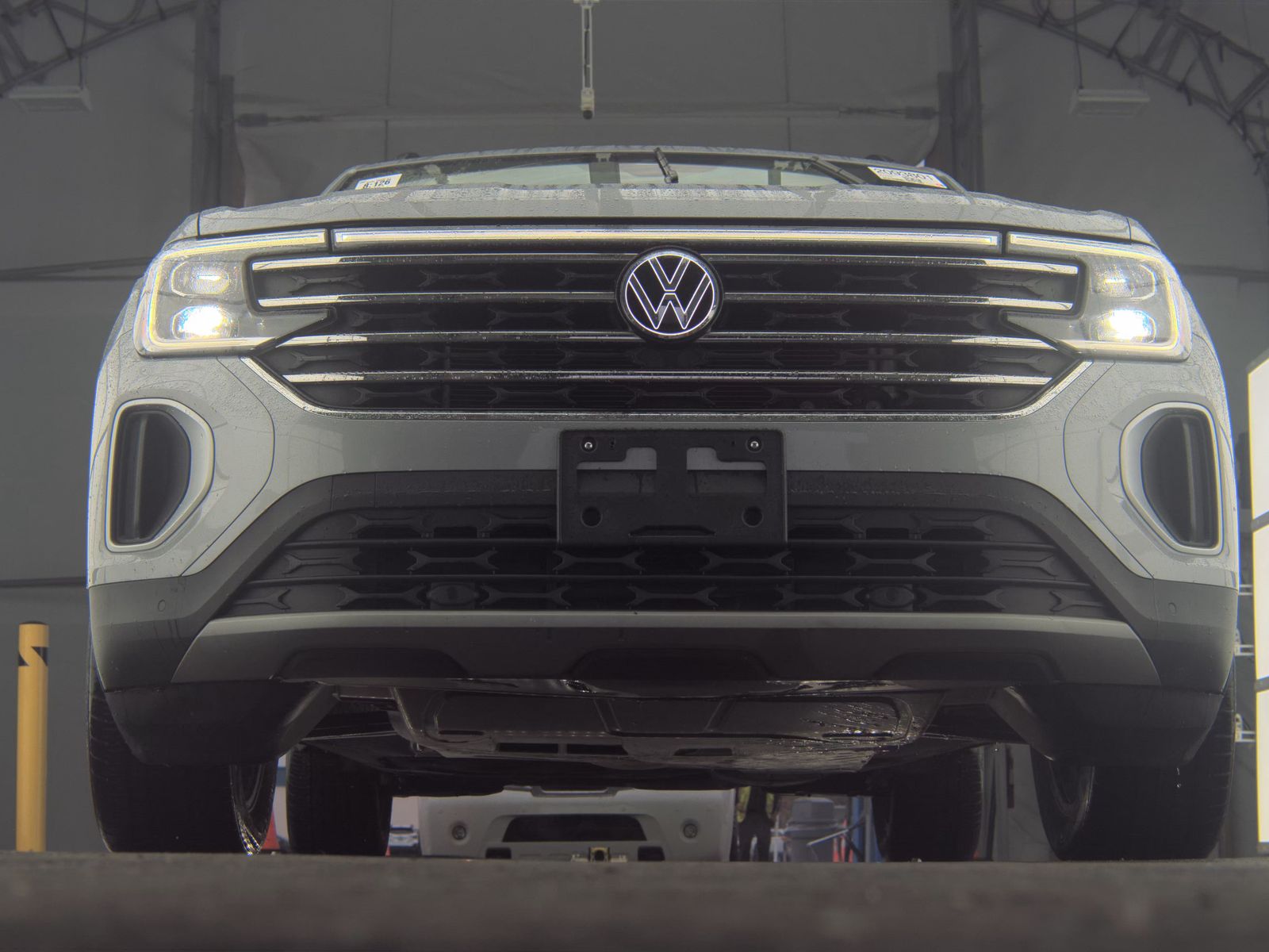 2024 Volkswagen Atlas 2.0T SE AWD