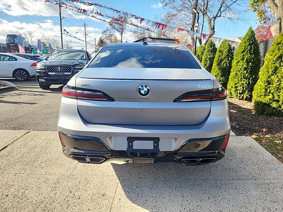 2025 BMW 7 Series 760i xDrive AWD