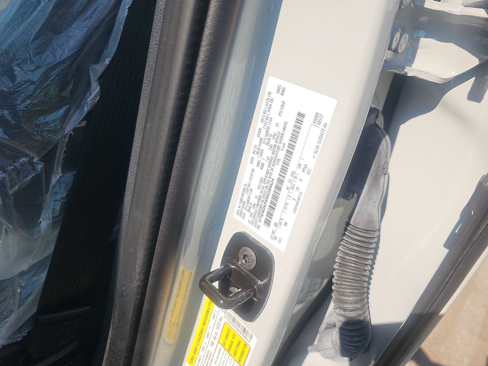 2024 Ford F-150 STX RWD