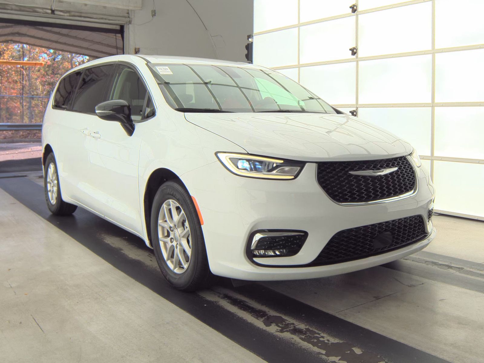 2024 Chrysler Pacifica Touring L FWD