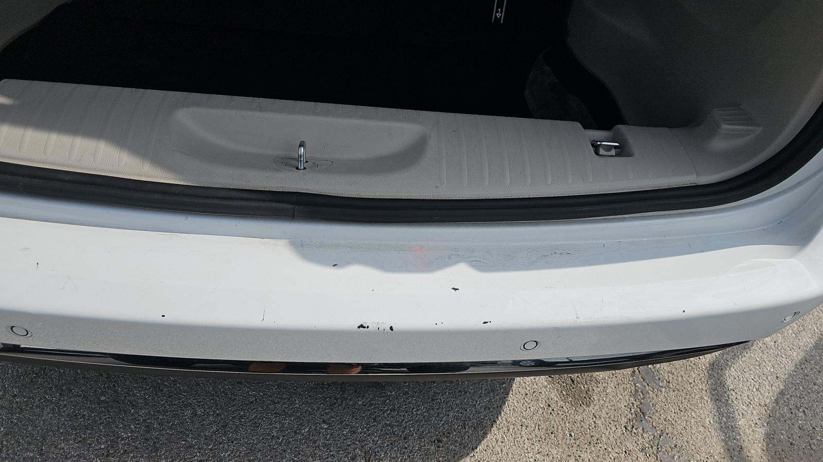 2024 Chrysler Pacifica Hybrid Select FWD