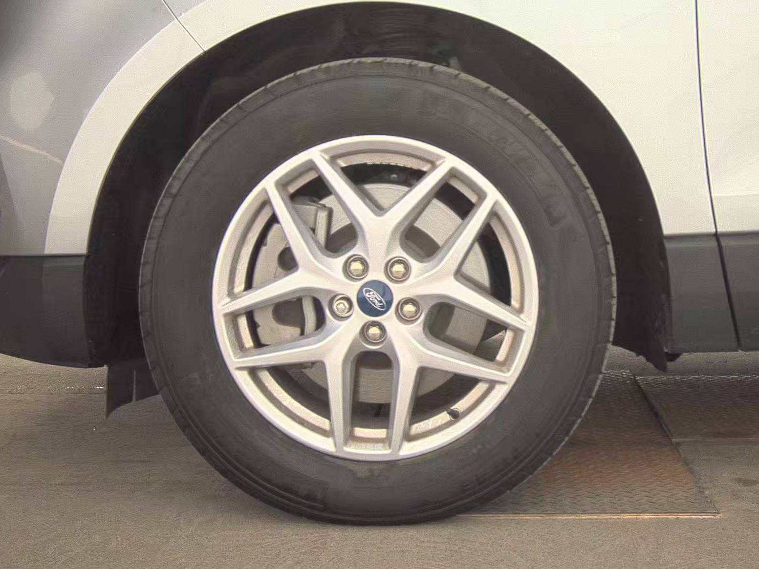 2022 Ford Edge SEL AWD