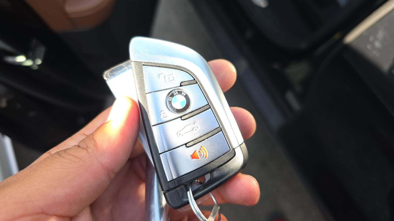 2023 BMW X6 xDrive40i AWD