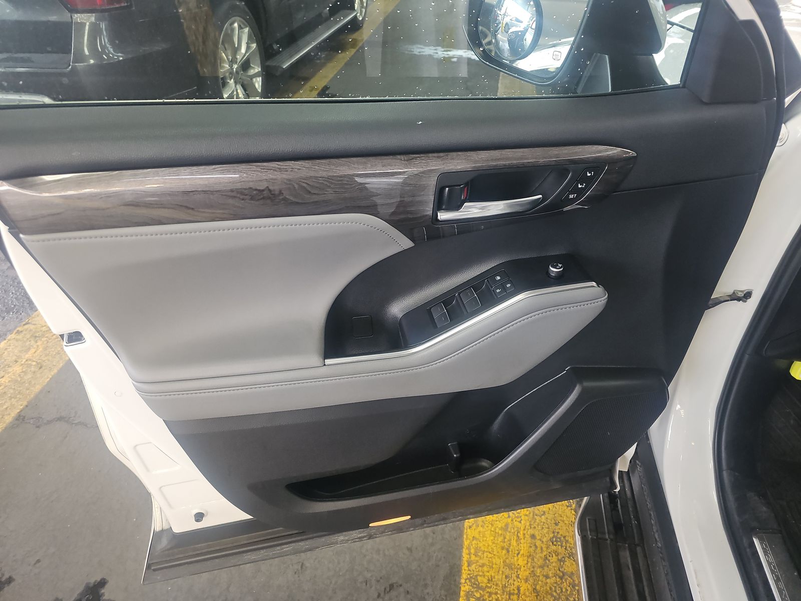 2022 Toyota Highlander Platinum AWD