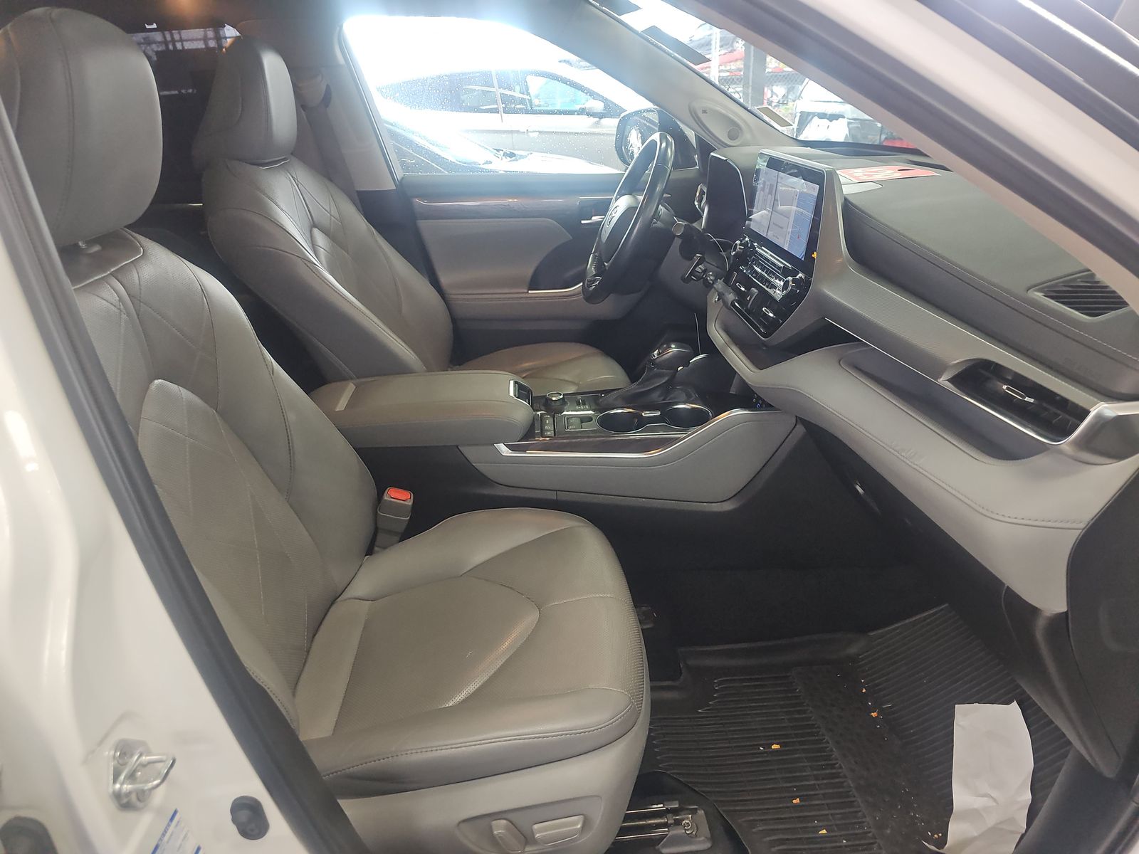 2022 Toyota Highlander Platinum AWD