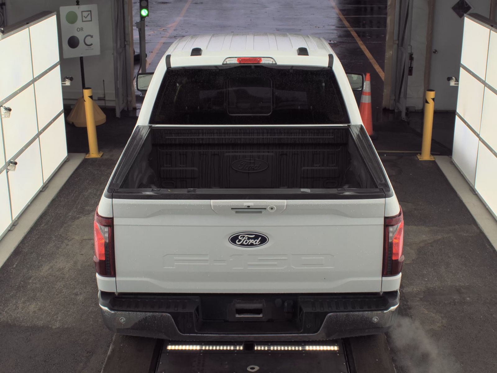 2024 Ford F-150 Hybrid XLT AWD