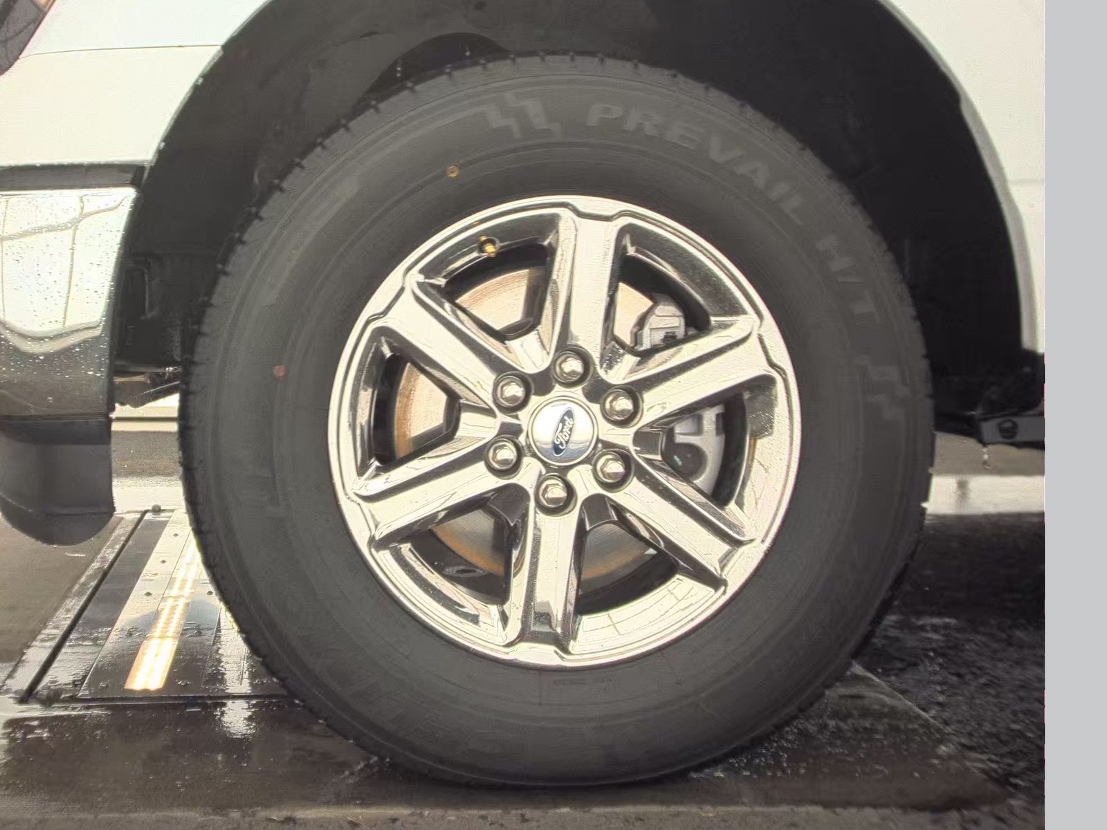 2024 Ford F-150 Hybrid XLT AWD