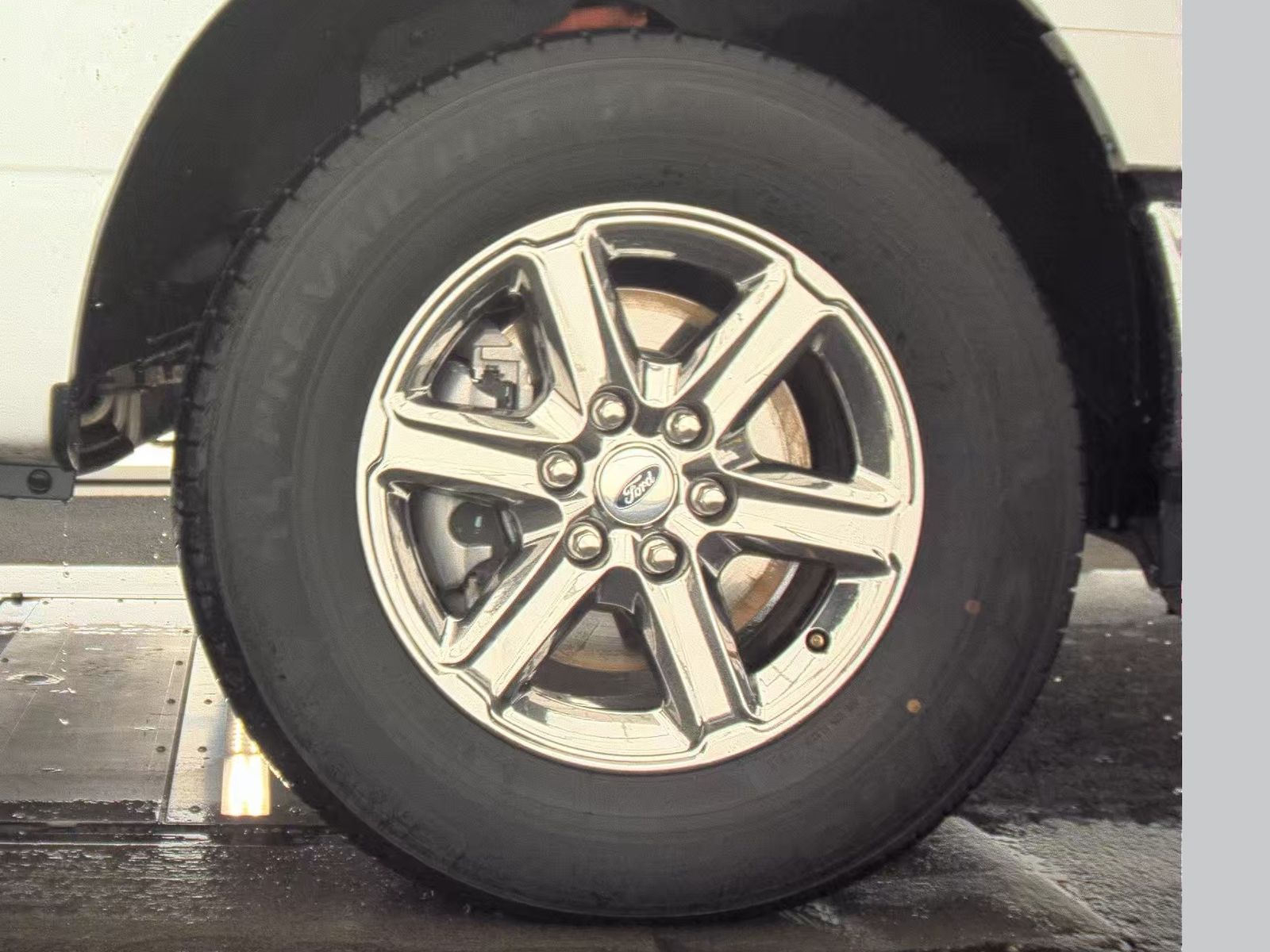 2024 Ford F-150 Hybrid XLT AWD