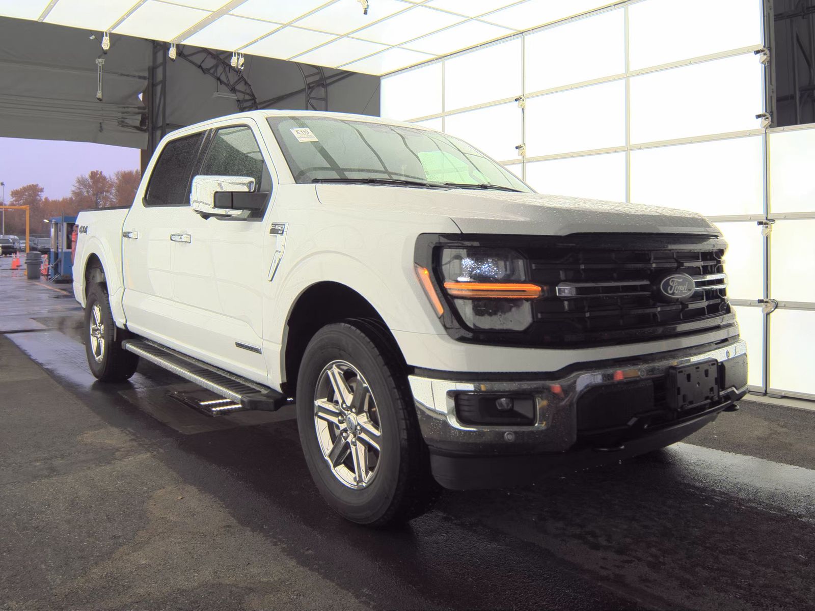 2024 Ford F-150 Hybrid XLT AWD
